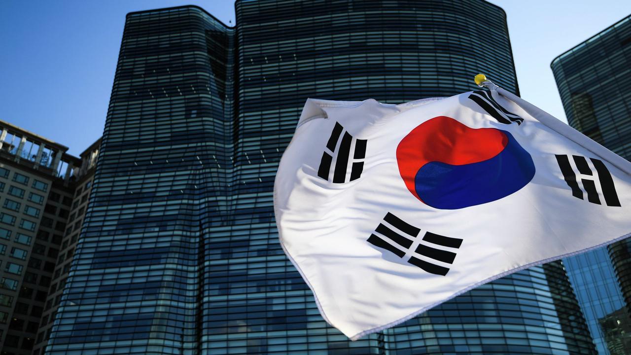 South Korea's Lee Threatens Measures Against Ukraine Over North Korean POW Transfer Dispute