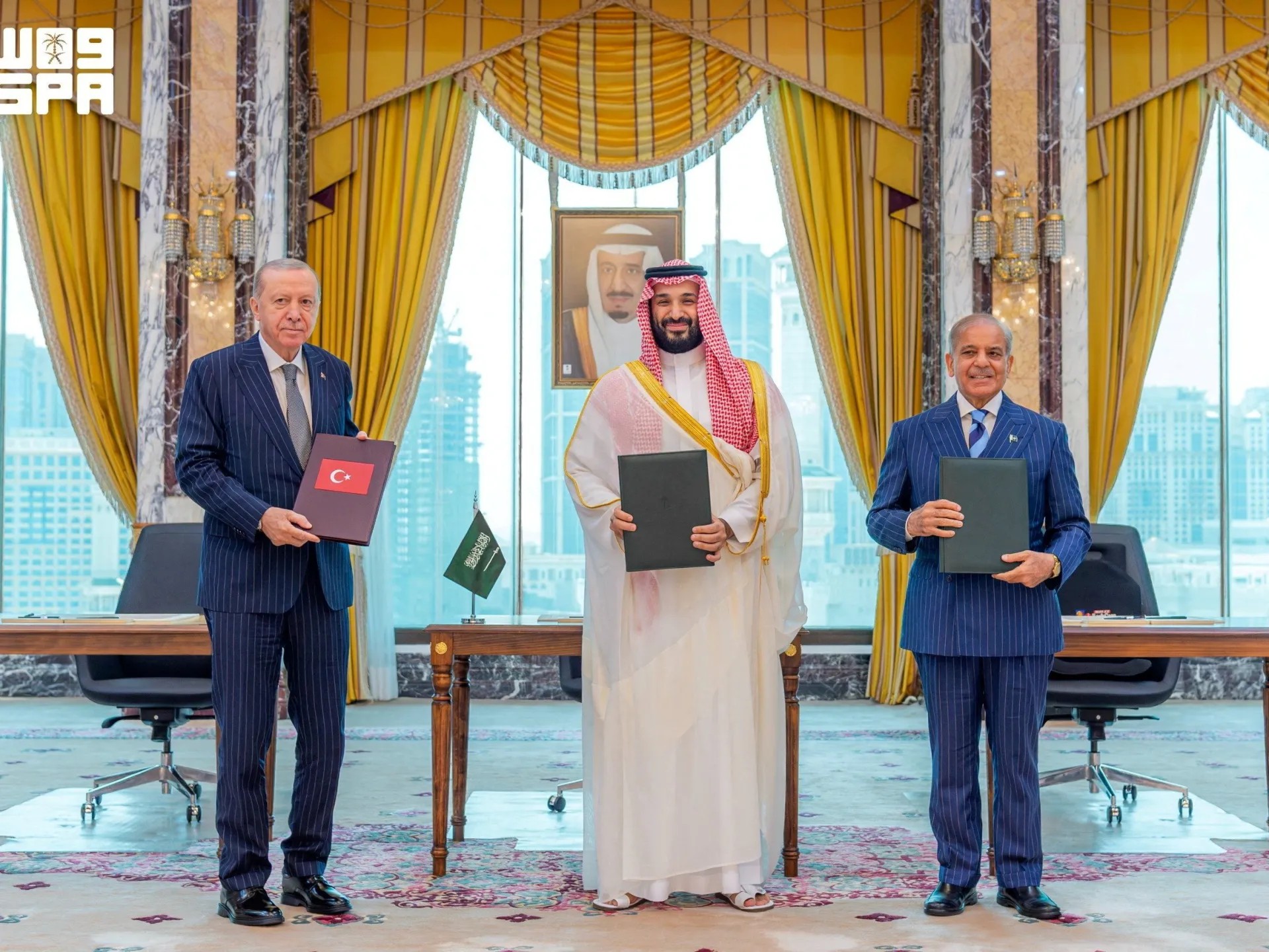 Turkey Joins Saudi Defense Against Houthis Under Mecca Pact