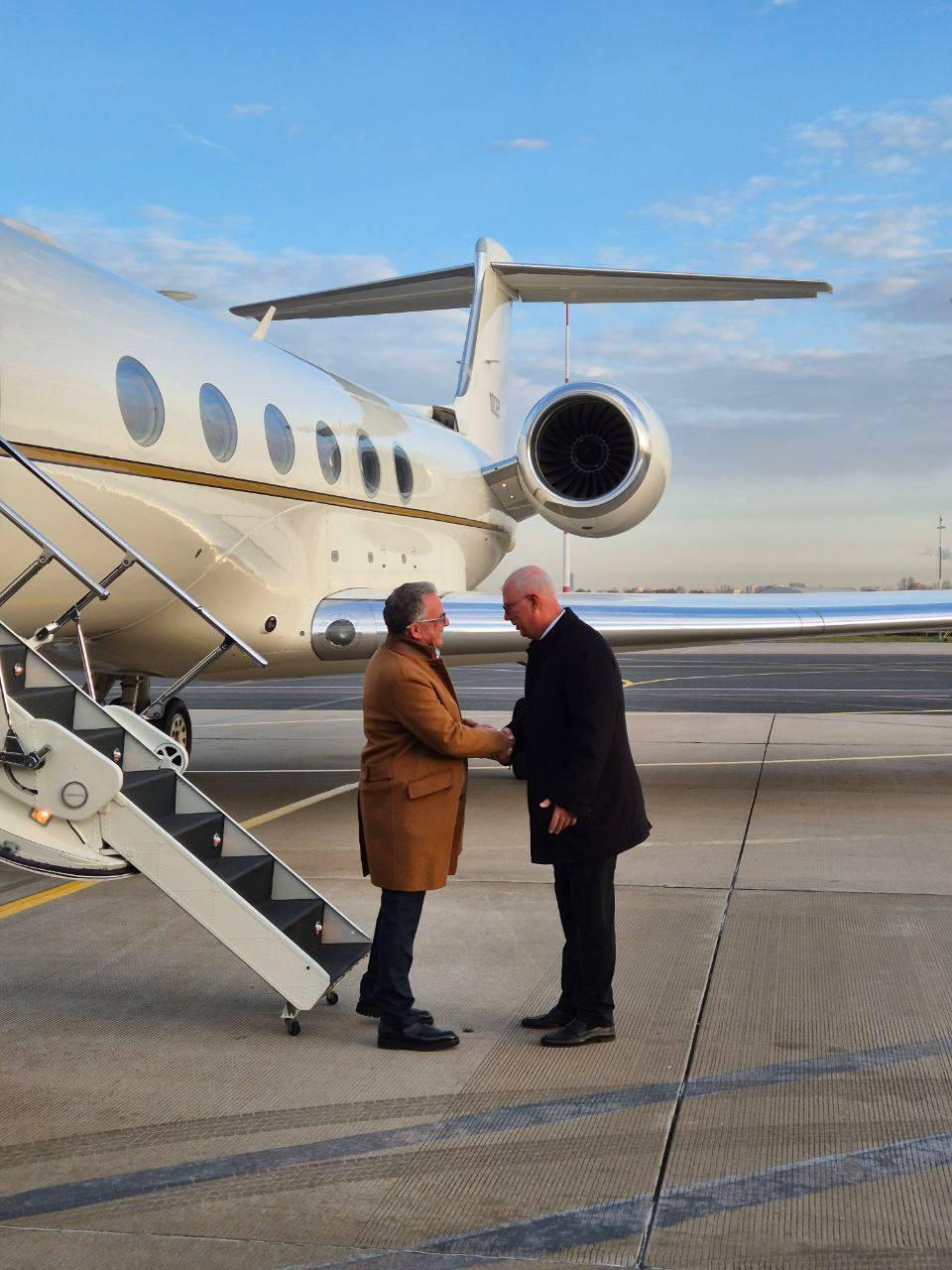 Witkoff Lands in Petersburg With New Peace Plan
